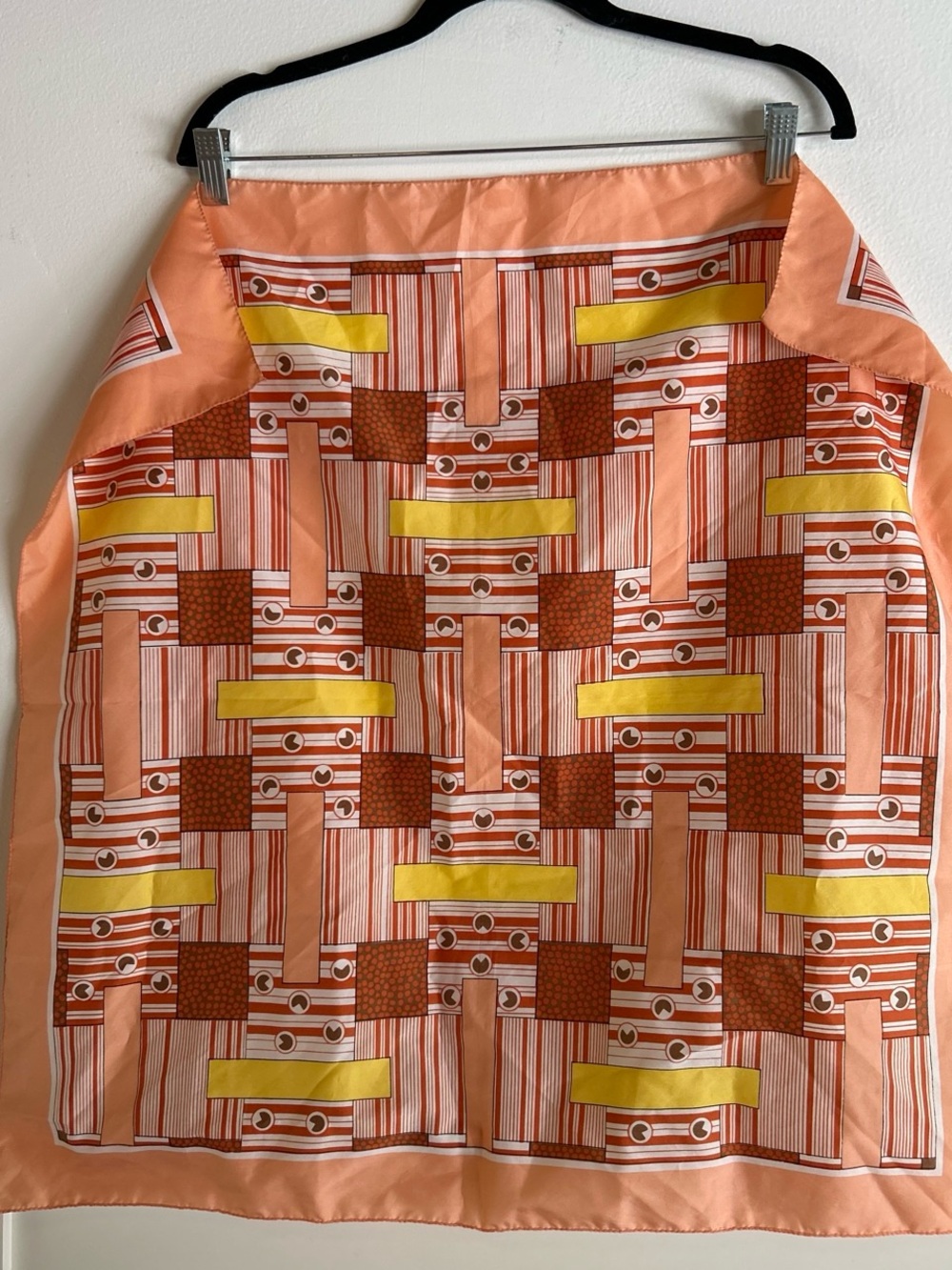 Vintage Peach Geometric Print Scarf